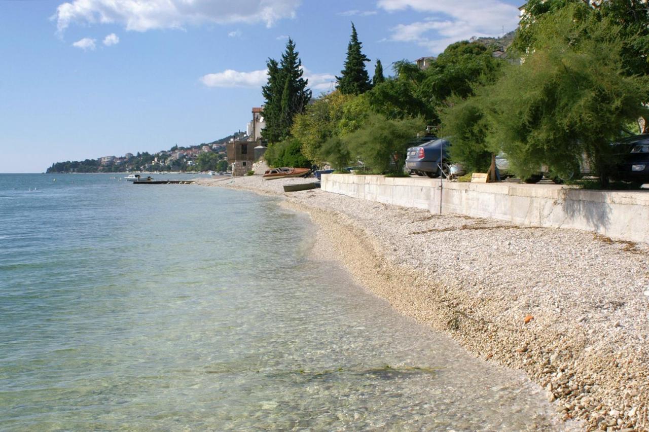 Apartments By The Sea Brist, Makarska - 15714 Podaca Kültér fotó