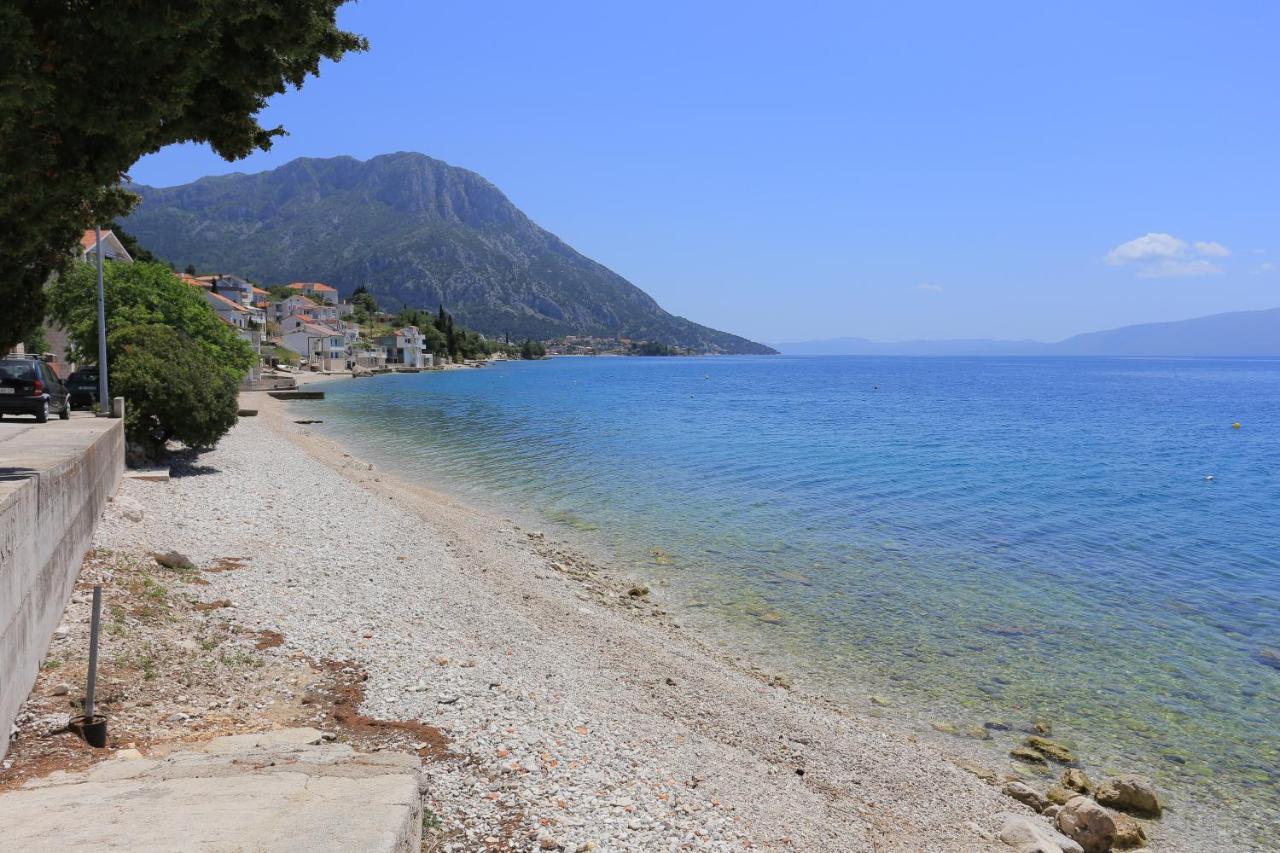 Apartments By The Sea Brist, Makarska - 15714 Podaca Kültér fotó