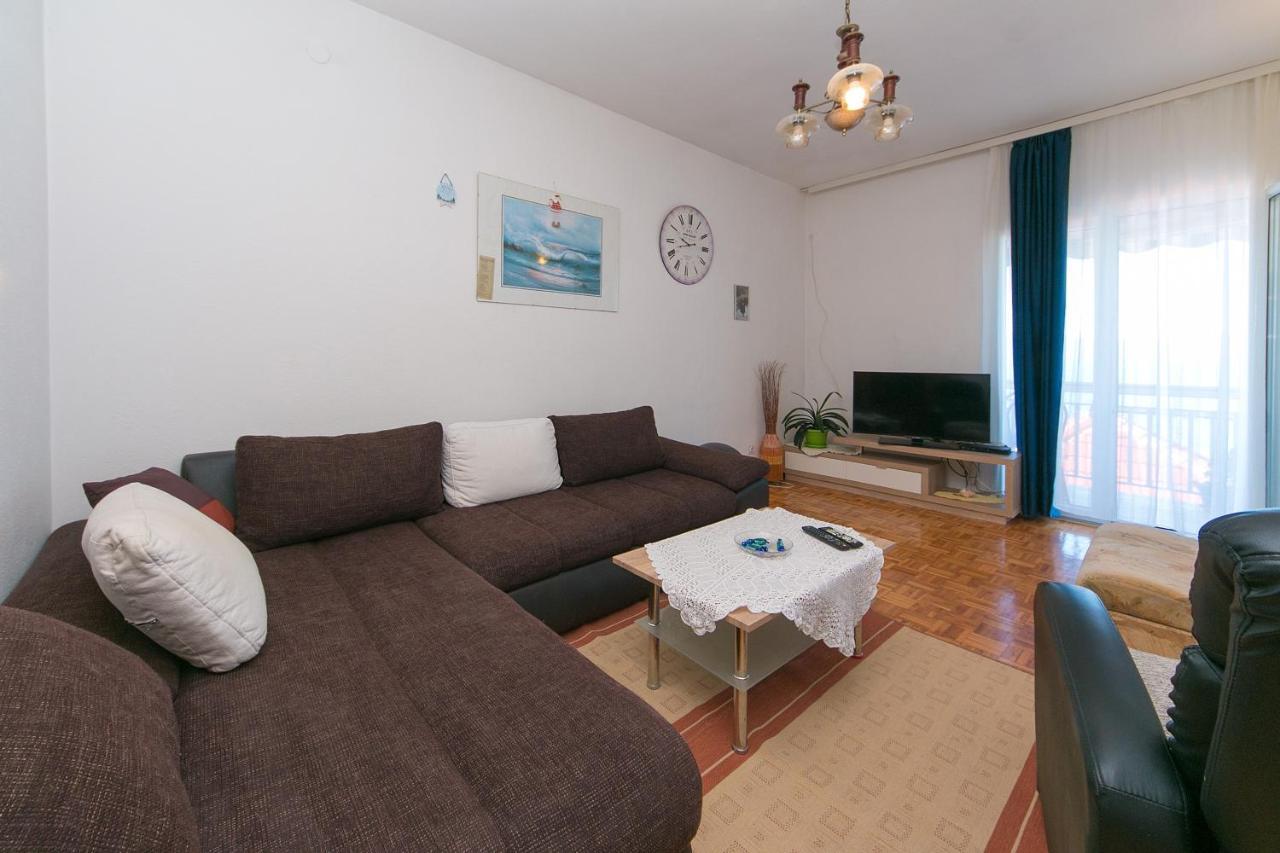 Apartments By The Sea Brist, Makarska - 15714 Podaca Kültér fotó