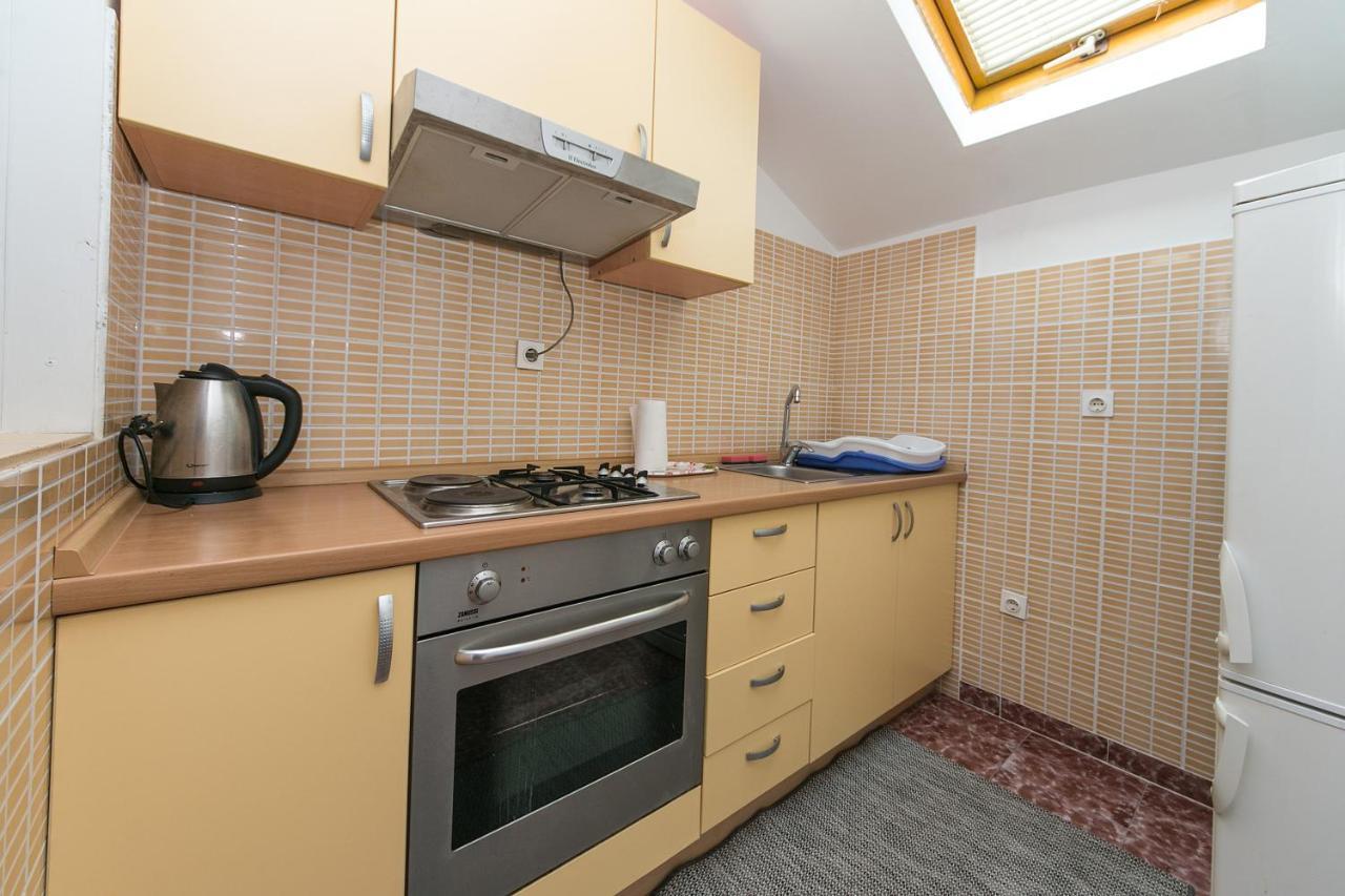 Apartments By The Sea Brist, Makarska - 15714 Podaca Kültér fotó