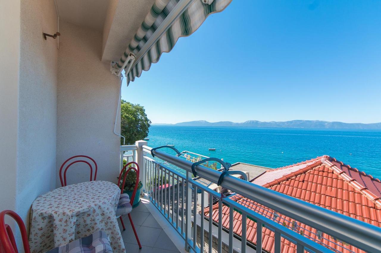 Apartments By The Sea Brist, Makarska - 15714 Podaca Kültér fotó